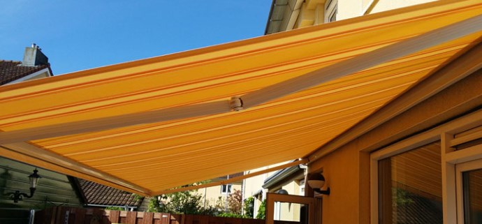 Knikarmscherm Terrasscherm